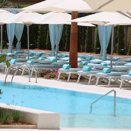 Hotel Iberostar Selection Playa De Palma Servizi foto The pool at the hotel