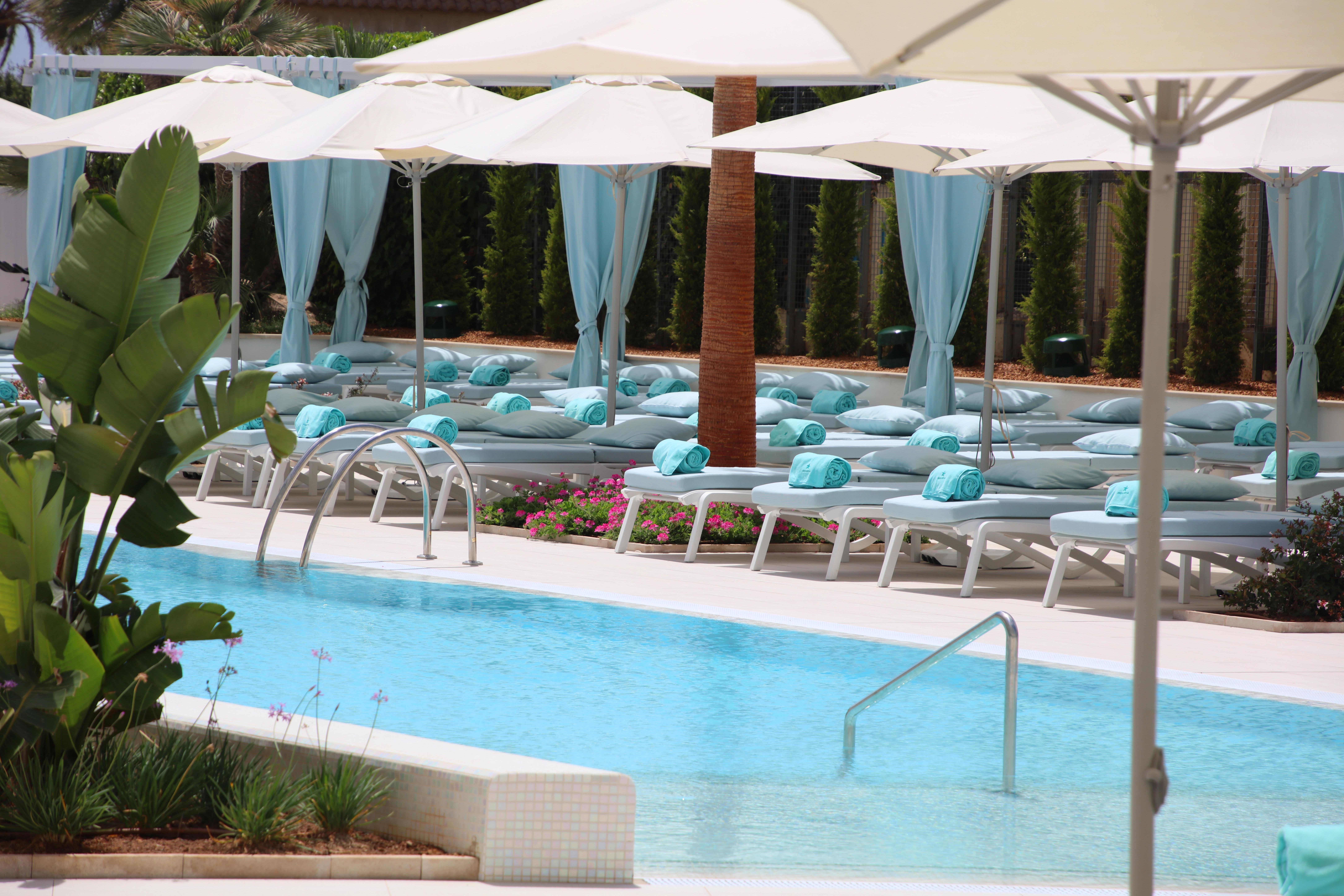 Hotel Iberostar Selection Playa De Palma Servizi foto The pool at the hotel