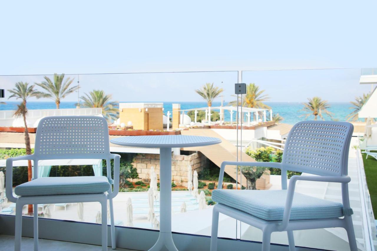 Hotel Iberostar Selection Playa De Palma Esterno foto View from the balcony of a hotel room