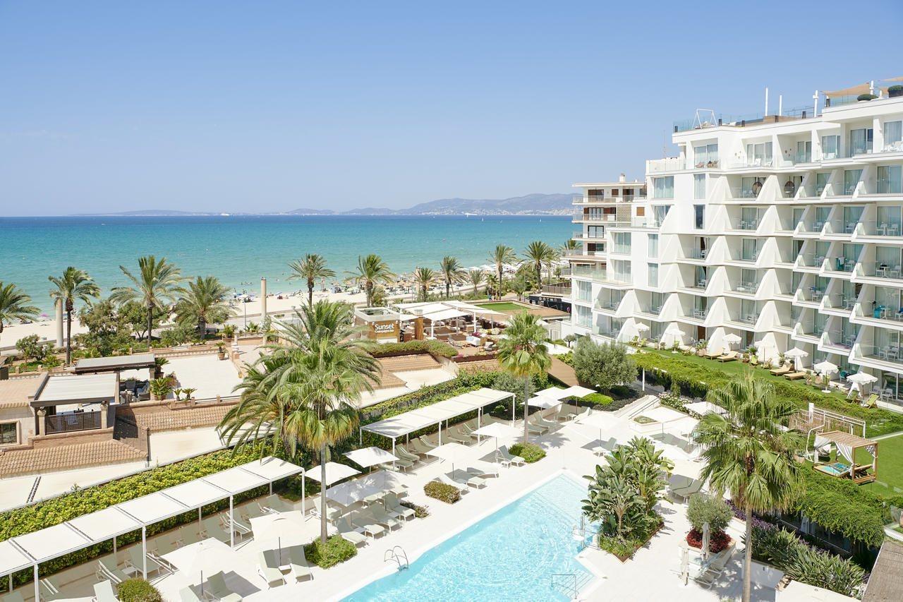 Hotel Iberostar Selection Playa De Palma Esterno foto The hotel's pool