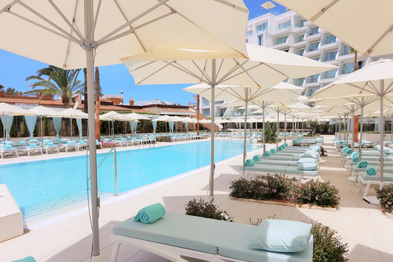 Hotel Iberostar Selection Playa De Palma Esterno foto The pool at the hotel