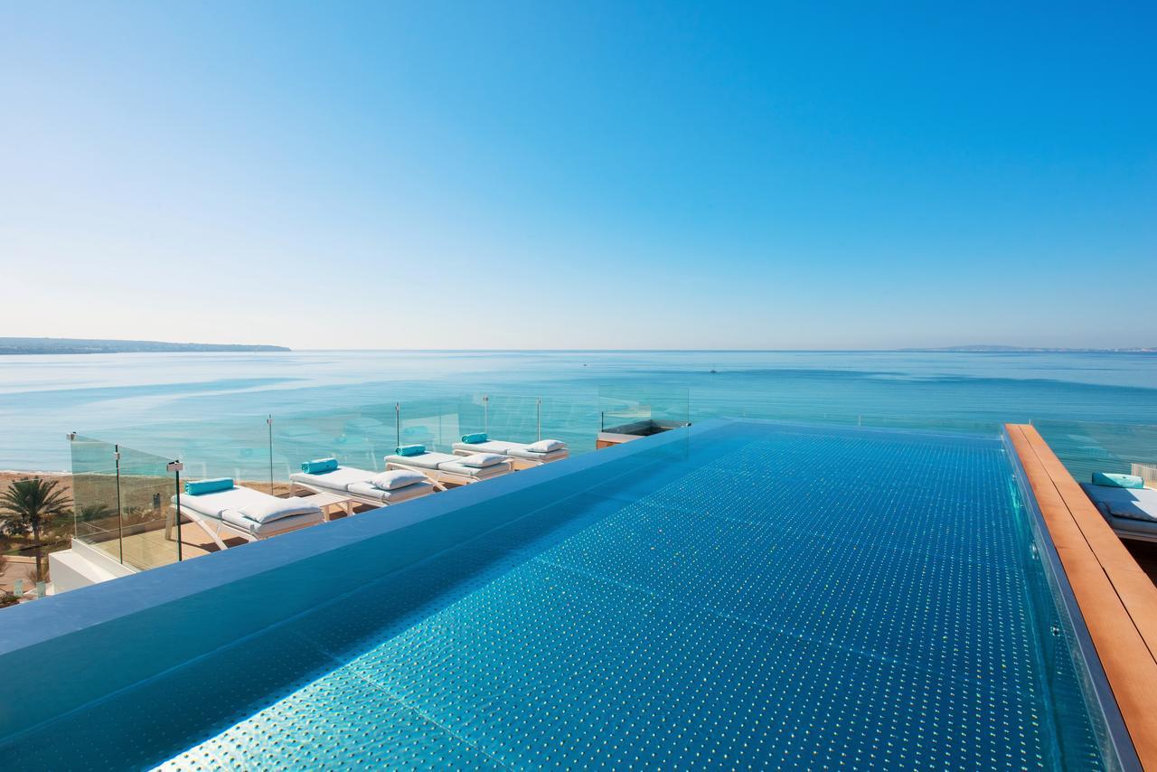Hotel Iberostar Selection Playa De Palma Esterno foto Infinity pool at the hotel
