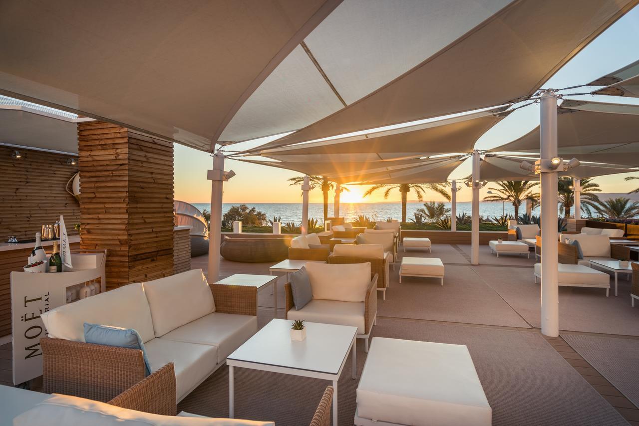 Hotel Iberostar Selection Playa De Palma Esterno foto The Sky Bar